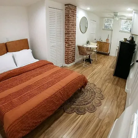 Downtown Little Italy Boho Studio W/ Private Patio